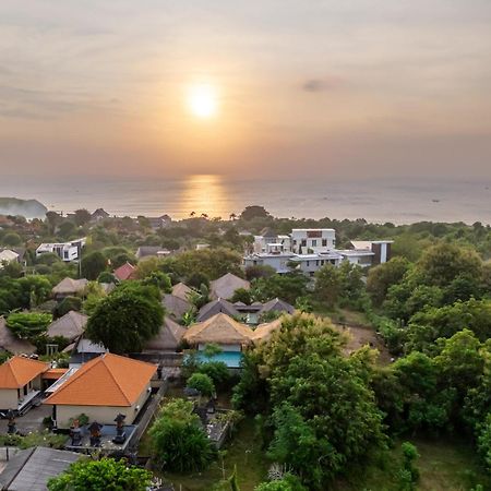 Balangan Beach Villa Idaman Bungalows 짐바란 외부 사진