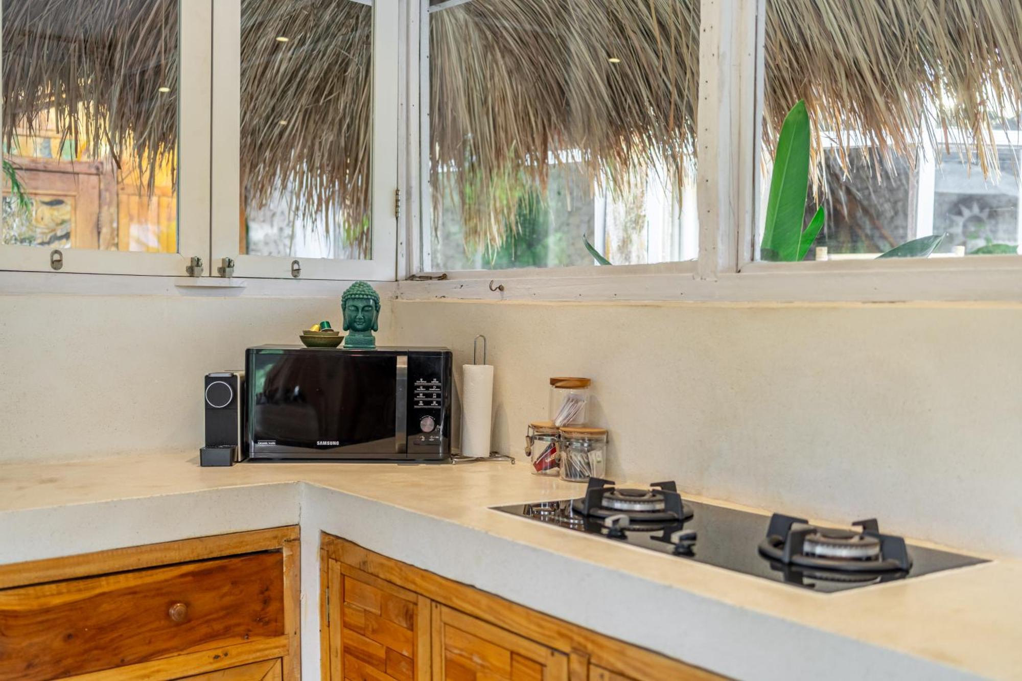 Balangan Beach Villa Idaman Bungalows 짐바란 외부 사진